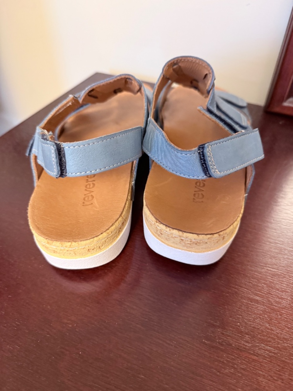 Revere Santorini sandal, size 9 - Picture 3 of 4